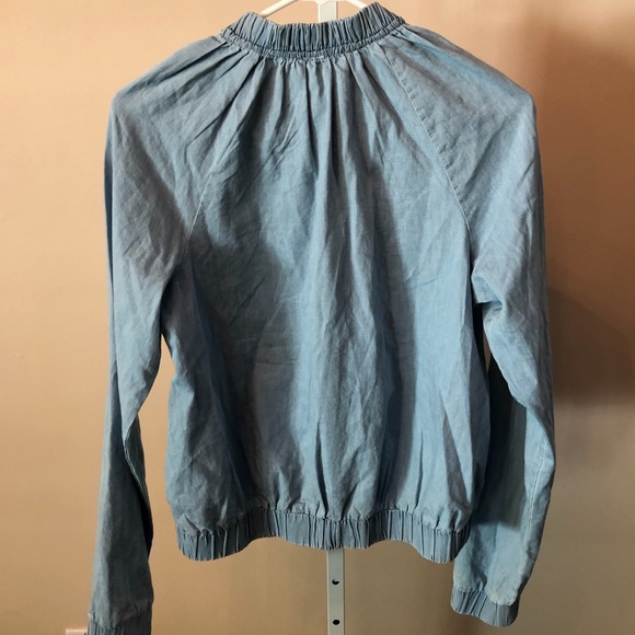 Fabletics Lightweight Chambray Jacket (S) - Picture 2 of 6